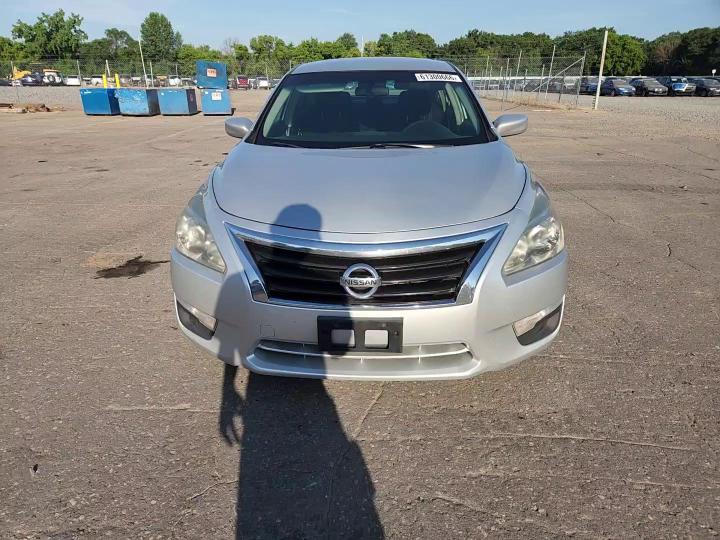 2013 Nissan Altima 2.5 - zdjęcie 13