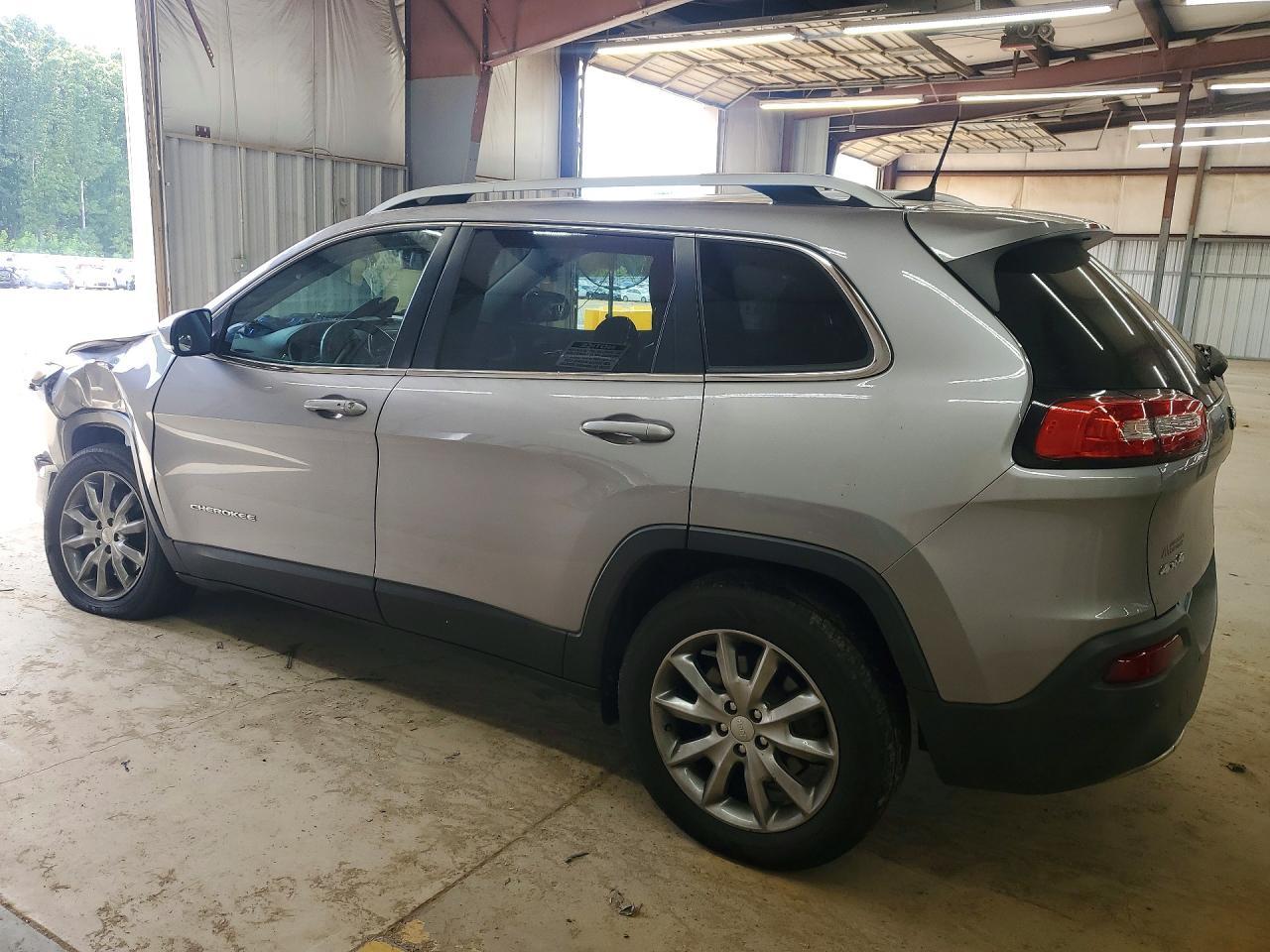 2018 Jeep Cherokee Limited - zdjęcie 2