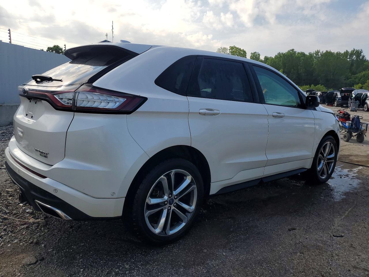 2015 Ford Edge Sport - zdjęcie 3