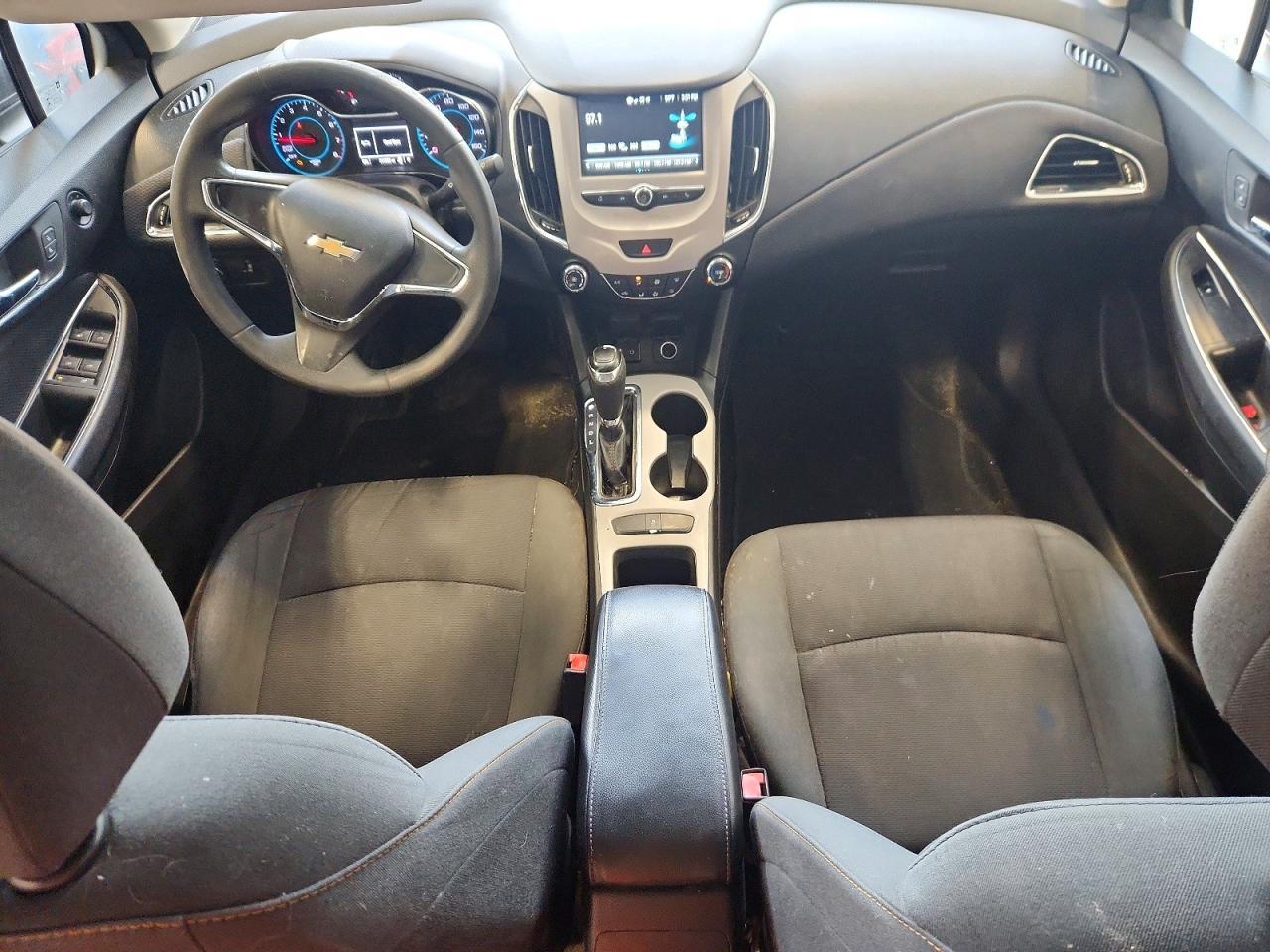 2017 Chevrolet Cruze - zdjęcie 8