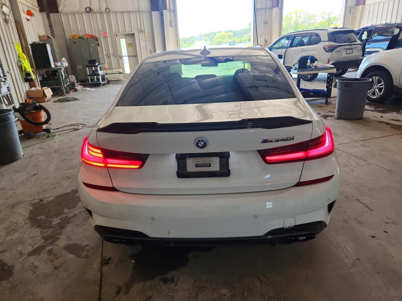2021 BMW Seria 3 M340i - zdjęcie 6