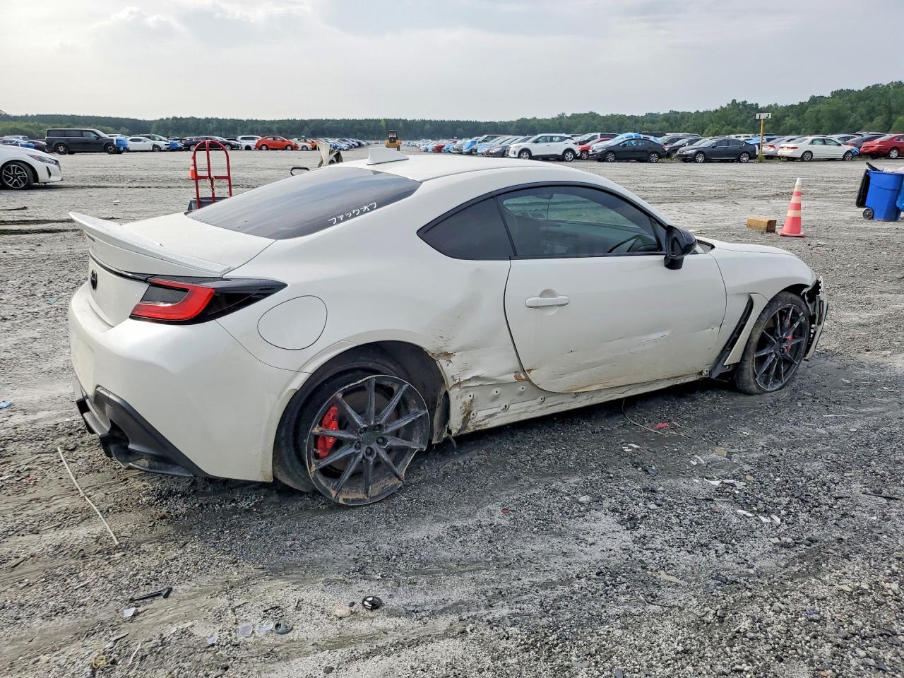 2025 Toyota Gr 86 Premium - zdjęcie 3