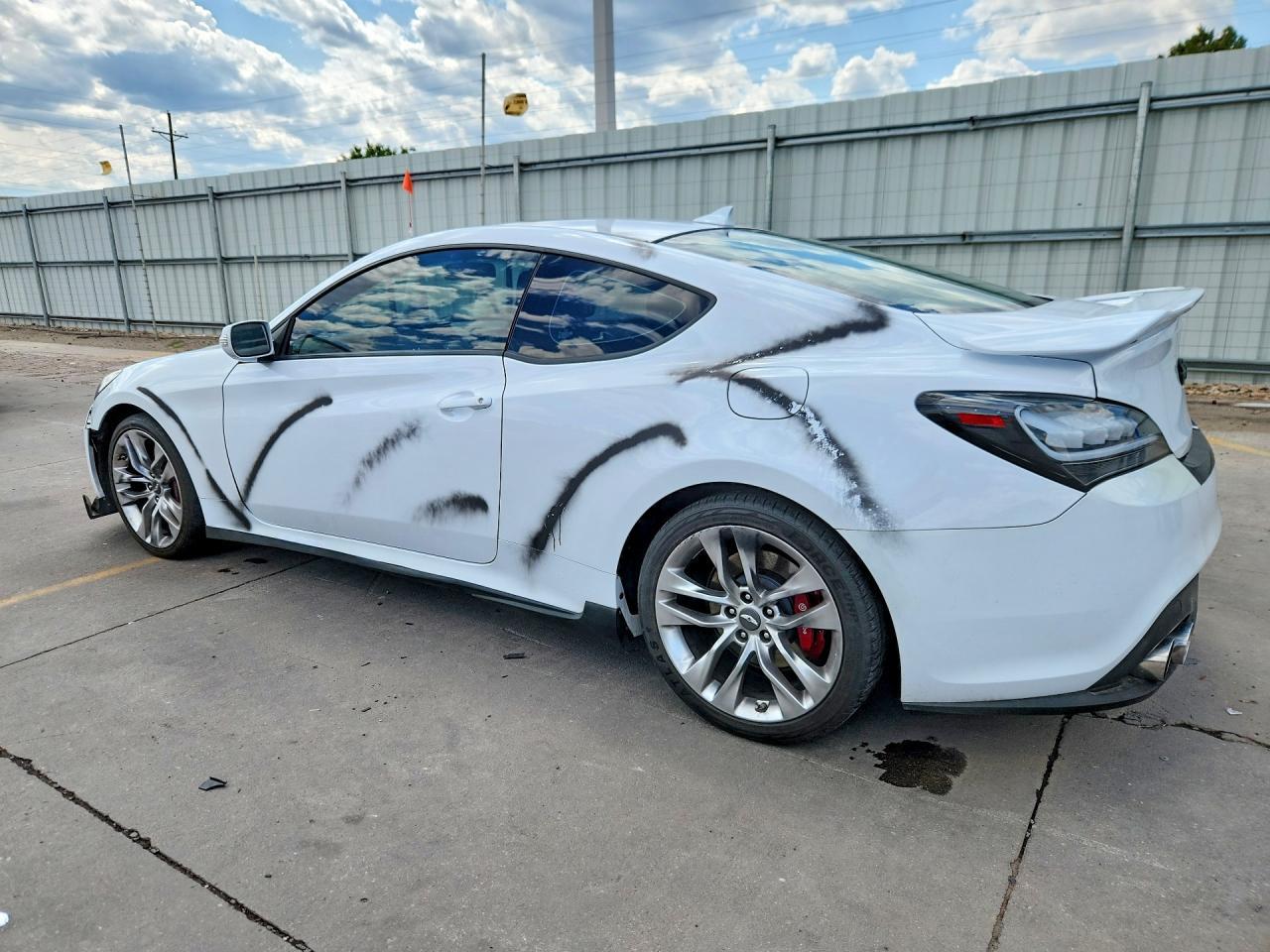 2014 Hyundai Genesis Coupe 2.0T - zdjęcie 2