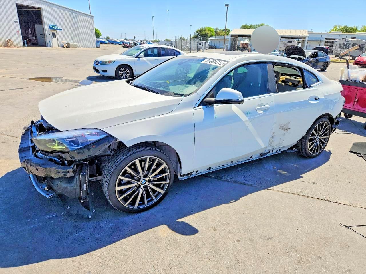 2021 BMW Seria 2 228i - zdjęcie główne