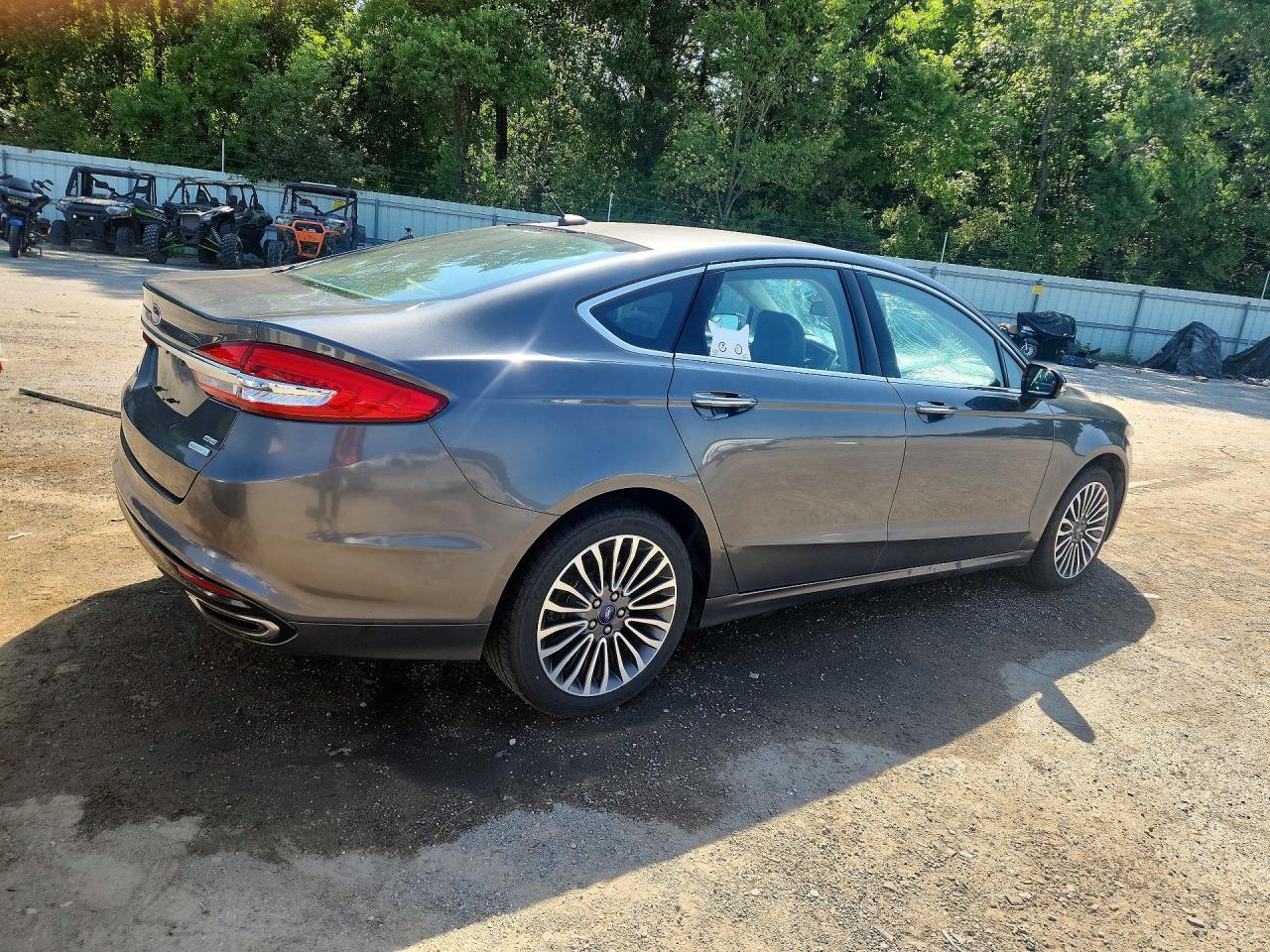 2017 Ford Fusion Se - zdjęcie 3
