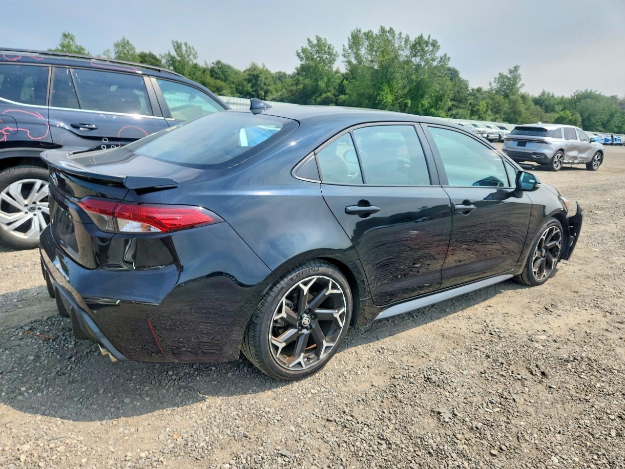 Toyota Corolla - zdjęcie 3