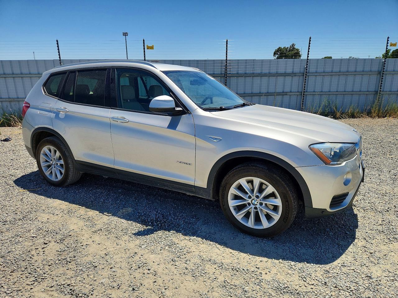 2016 BMW X3 xDrive28I - zdjęcie 4