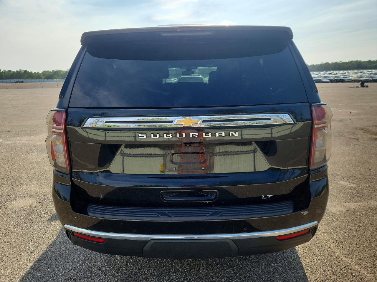 2021 Chevrolet Suburban K1500 Lt - zdjęcie 6