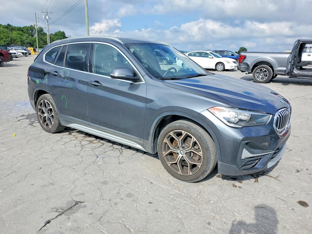 2020 BMW X1 xDrive28I - zdjęcie 4