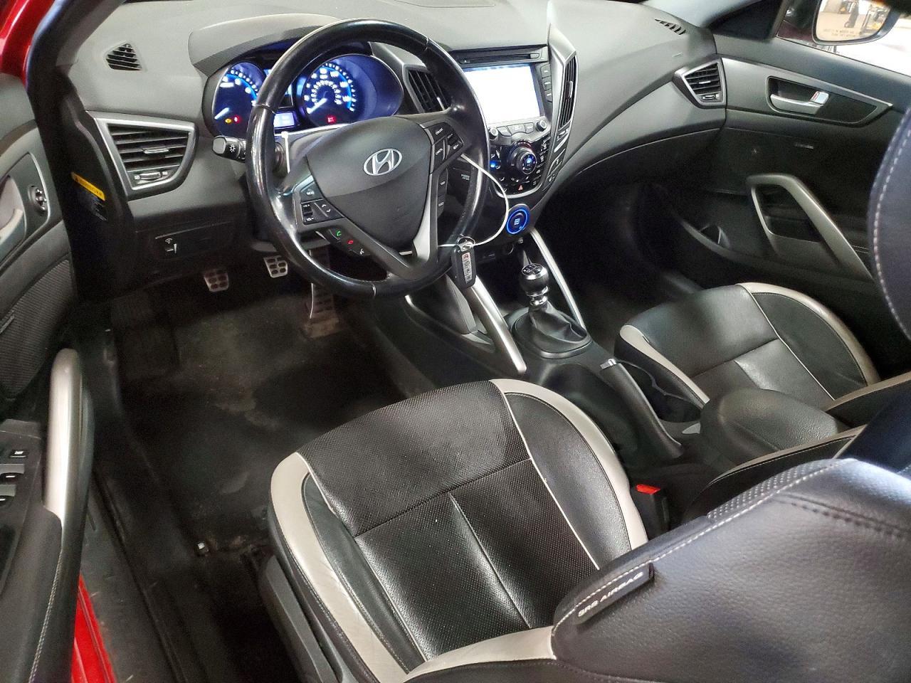 2014 Hyundai Veloster Turbo - zdjęcie 8