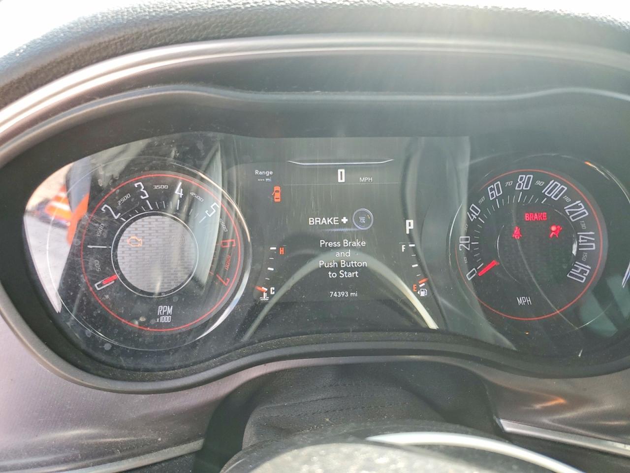 2021 Dodge Challenger R/T - zdjęcie 9