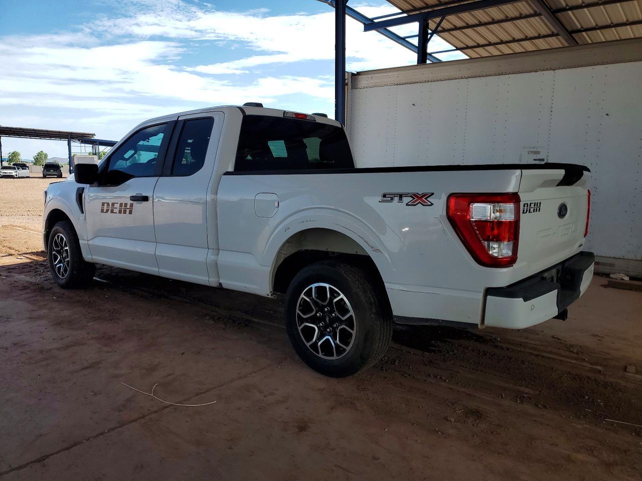 2023 Ford F150 Super Cab - zdjęcie 2