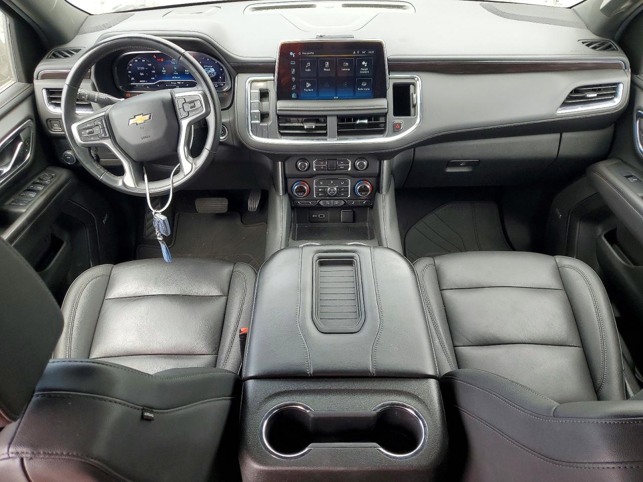 2024 Chevrolet Suburban C1500 Lt - zdjęcie 8