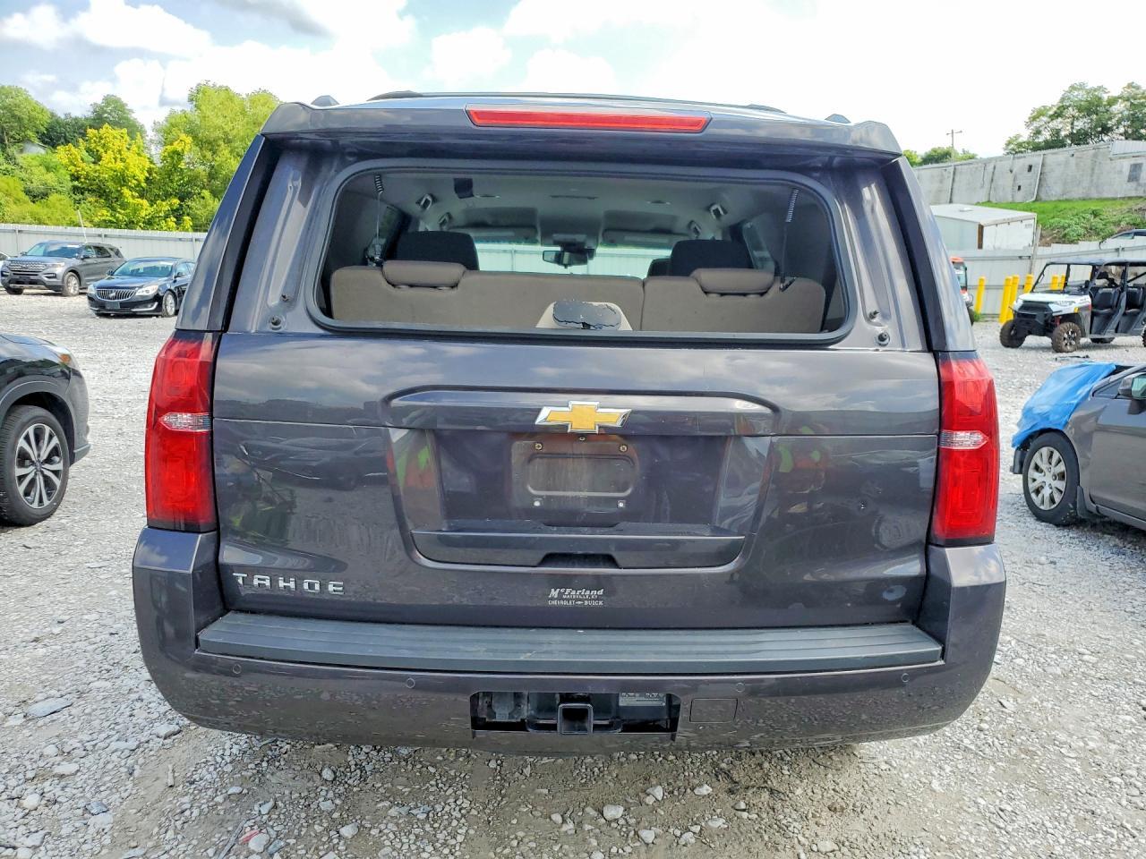 2017 Chevrolet Tahoe K1500 Ls - zdjęcie 6