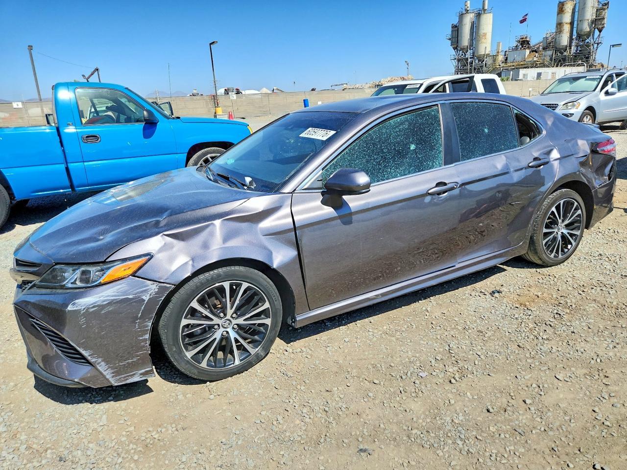 2019 Toyota Camry Se - zdjęcie główne