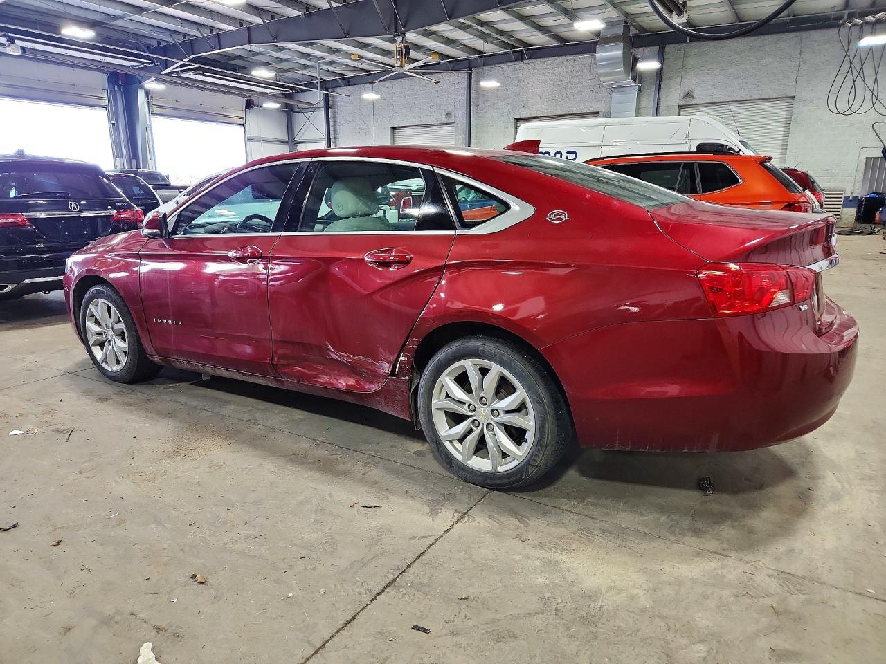 2018 Chevrolet Impala Lt - zdjęcie 2