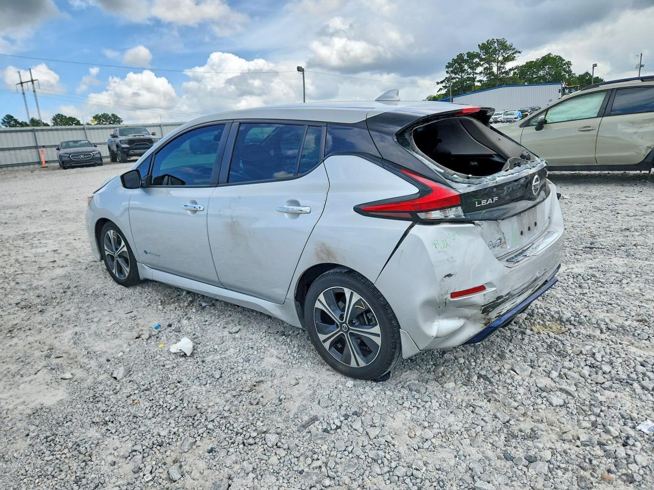 2018 Nissan Leaf Sv - zdjęcie 2