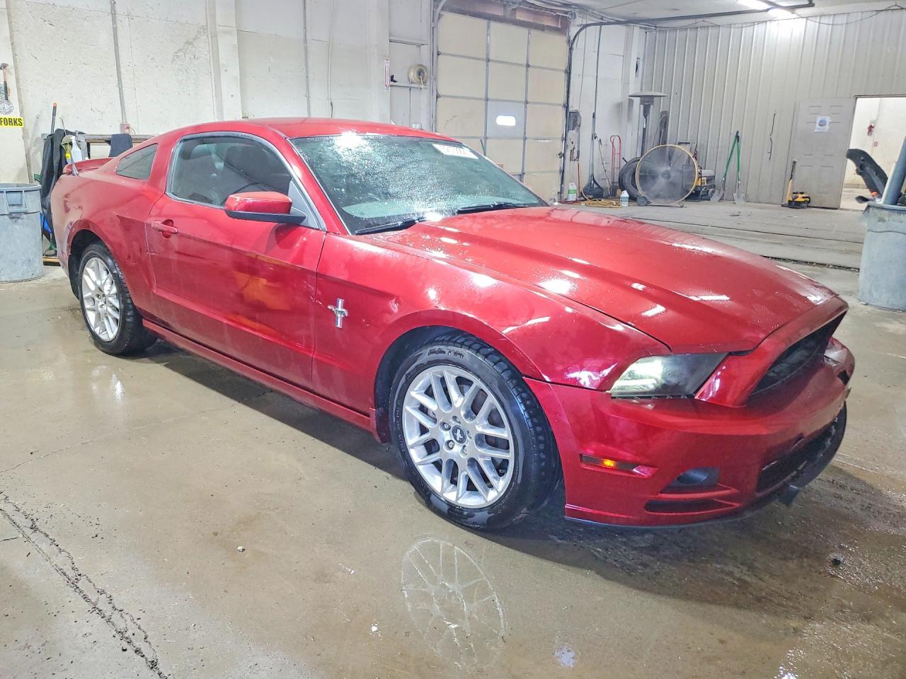2014 Ford Mustang - zdjęcie 4