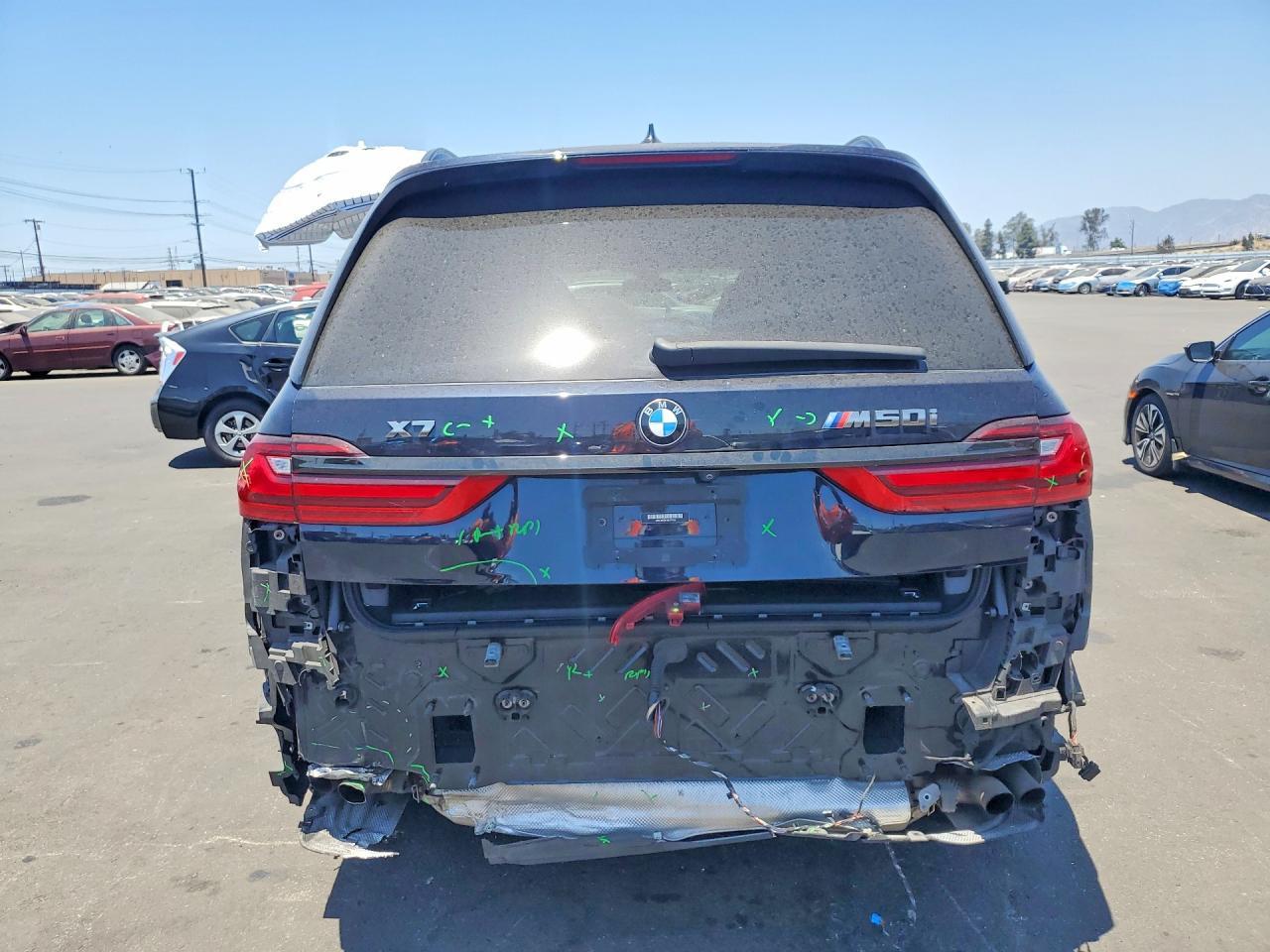 2022 BMW X7 M50I - zdjęcie 6