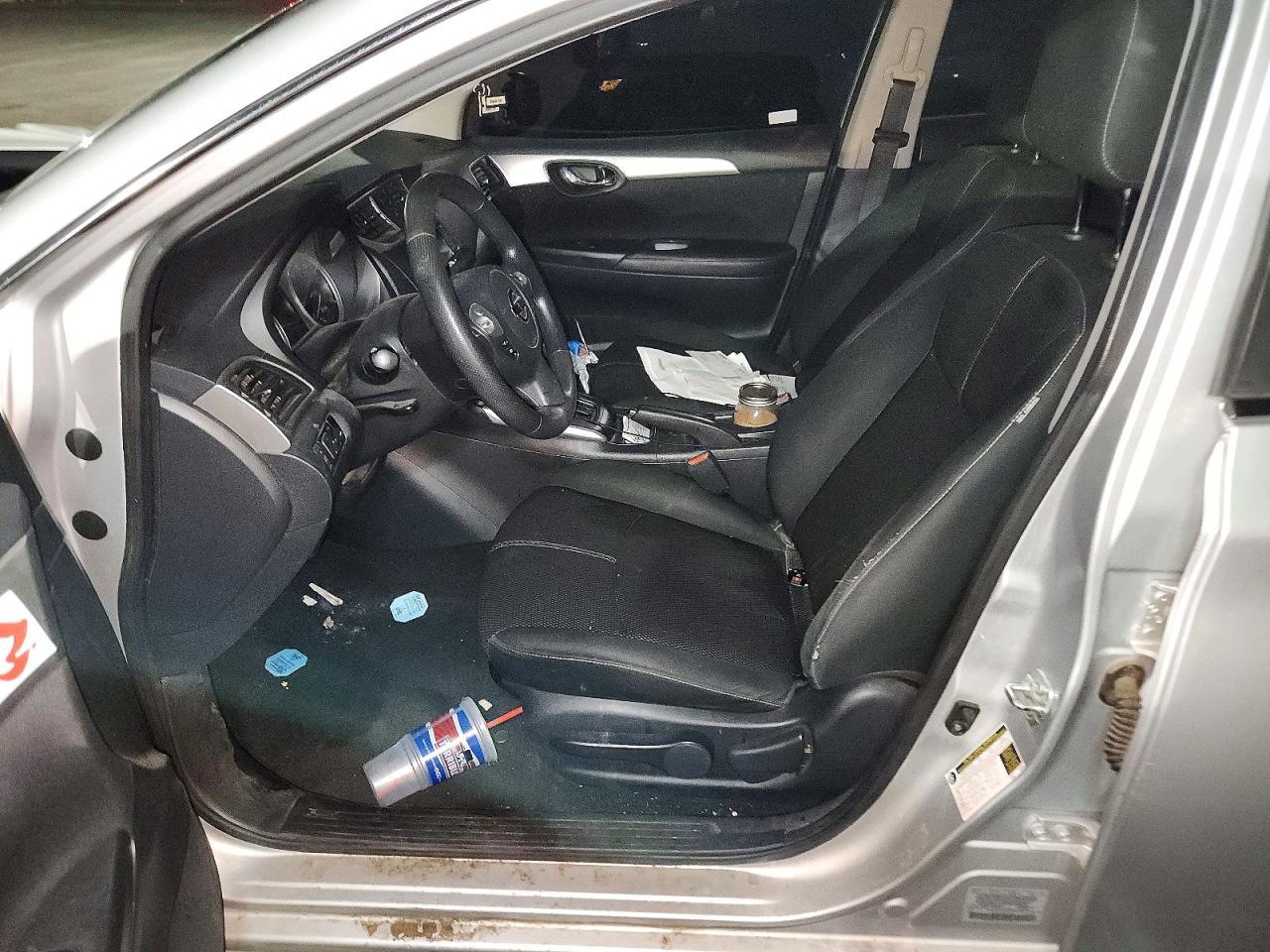 2018 Nissan Sentra S - zdjęcie 7