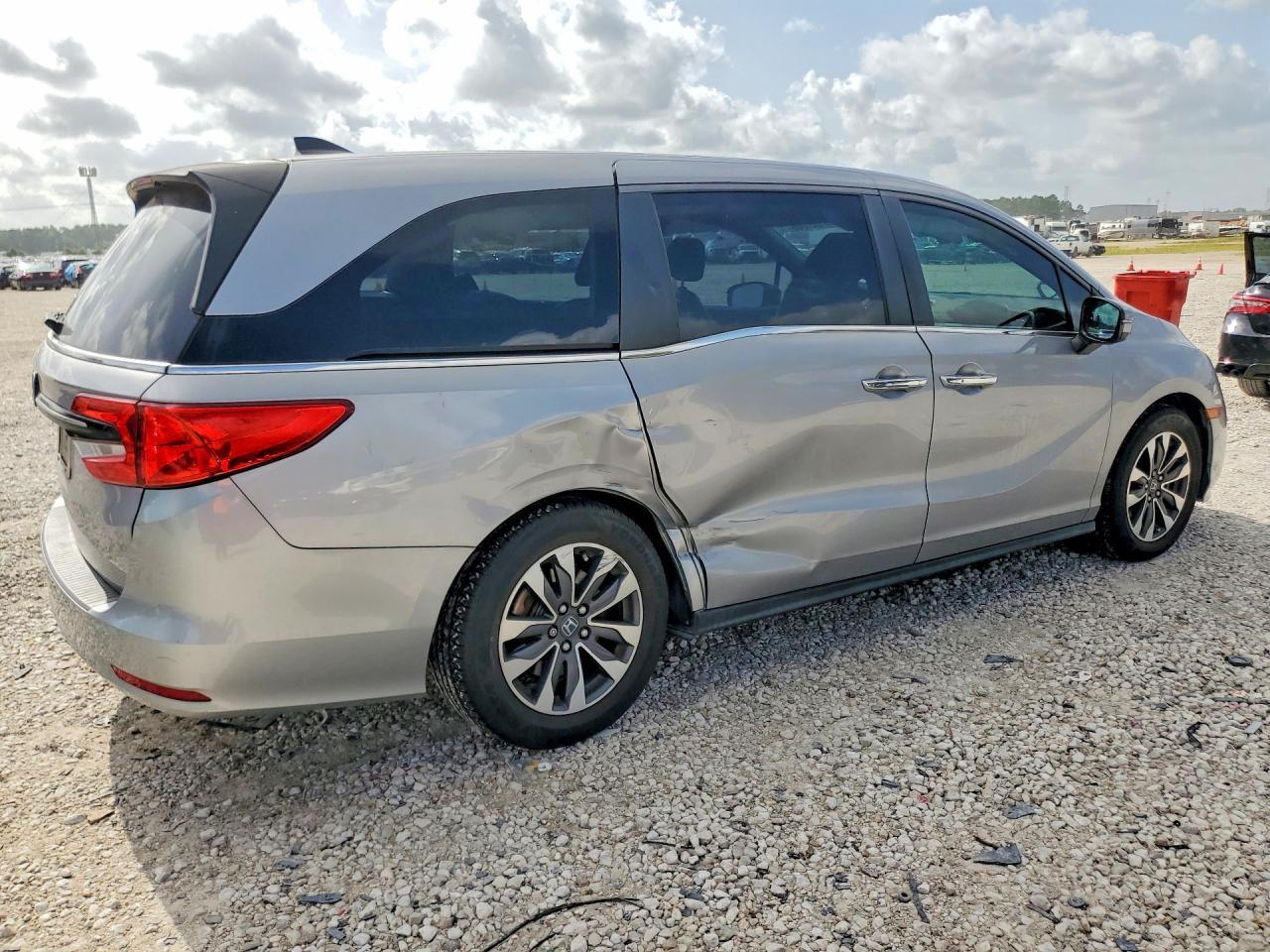 2022 Honda Odyssey Exl - zdjęcie 3