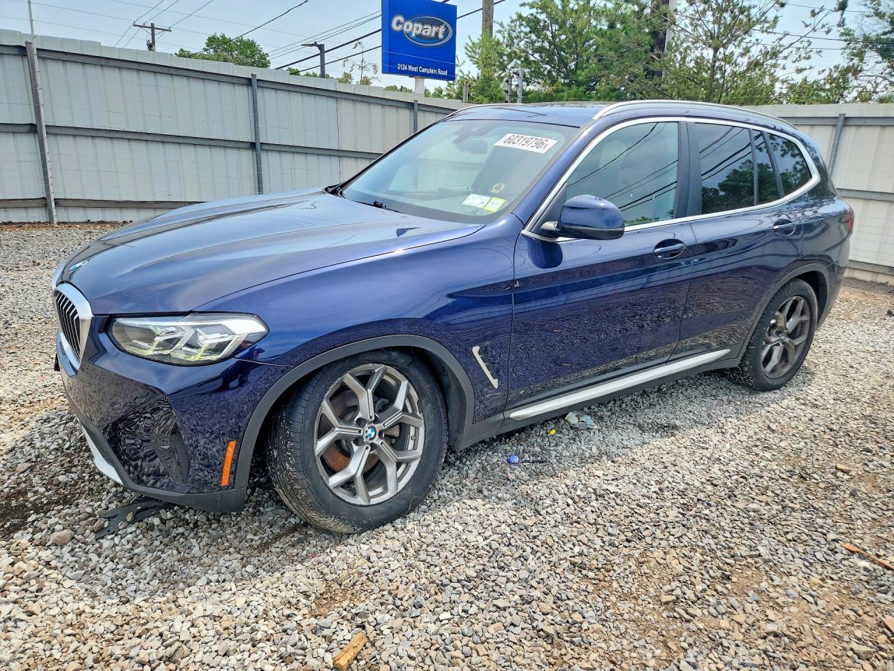2022 BMW X3 xDrive30I - zdjęcie główne