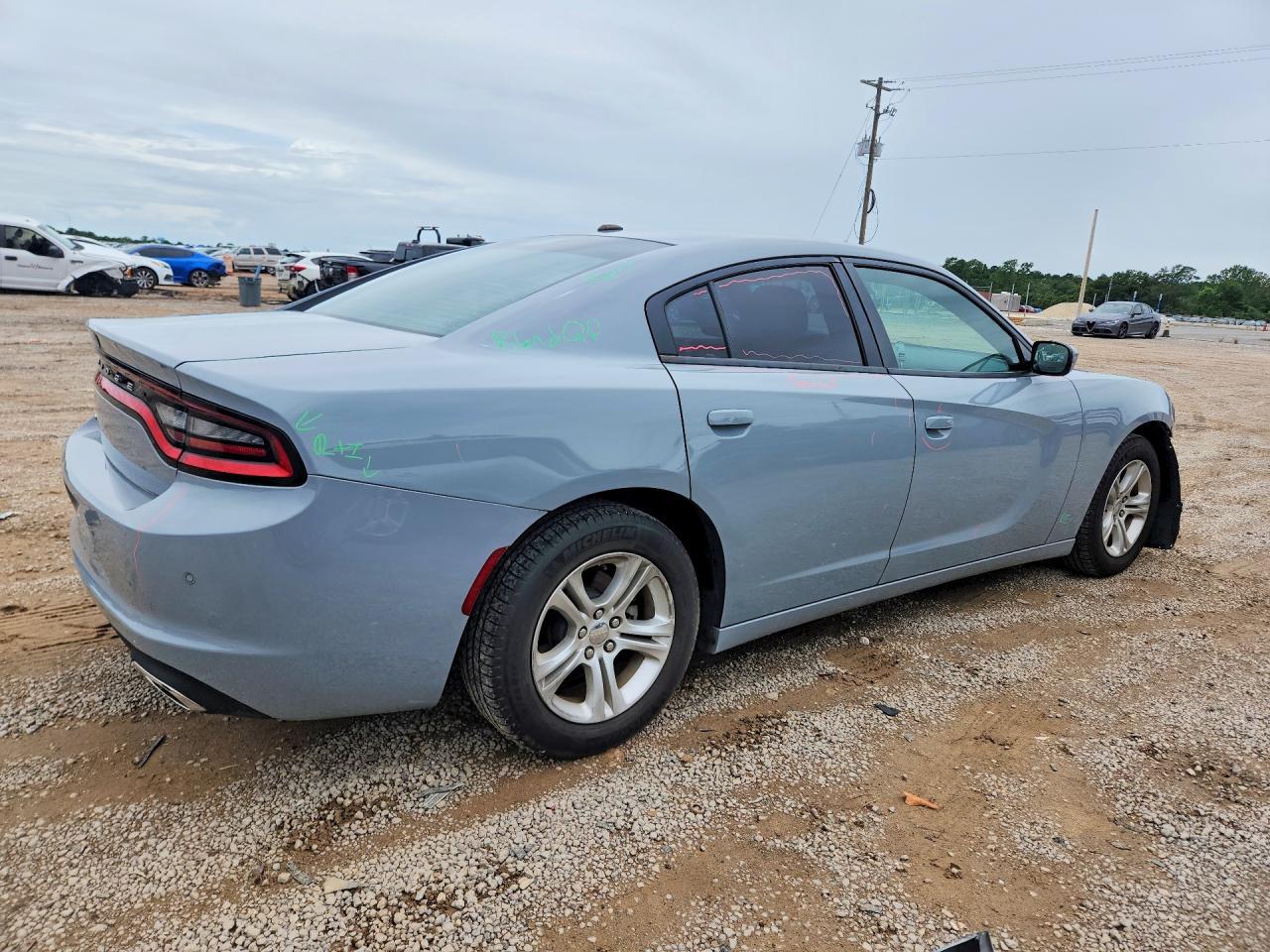 2022 Dodge Charger Sxt - zdjęcie 3