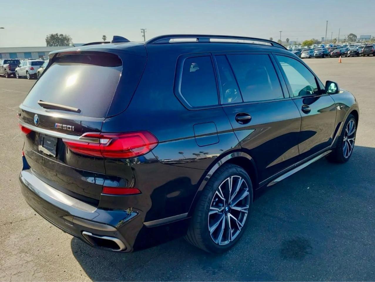 2022 BMW X7 M50I - zdjęcie 4
