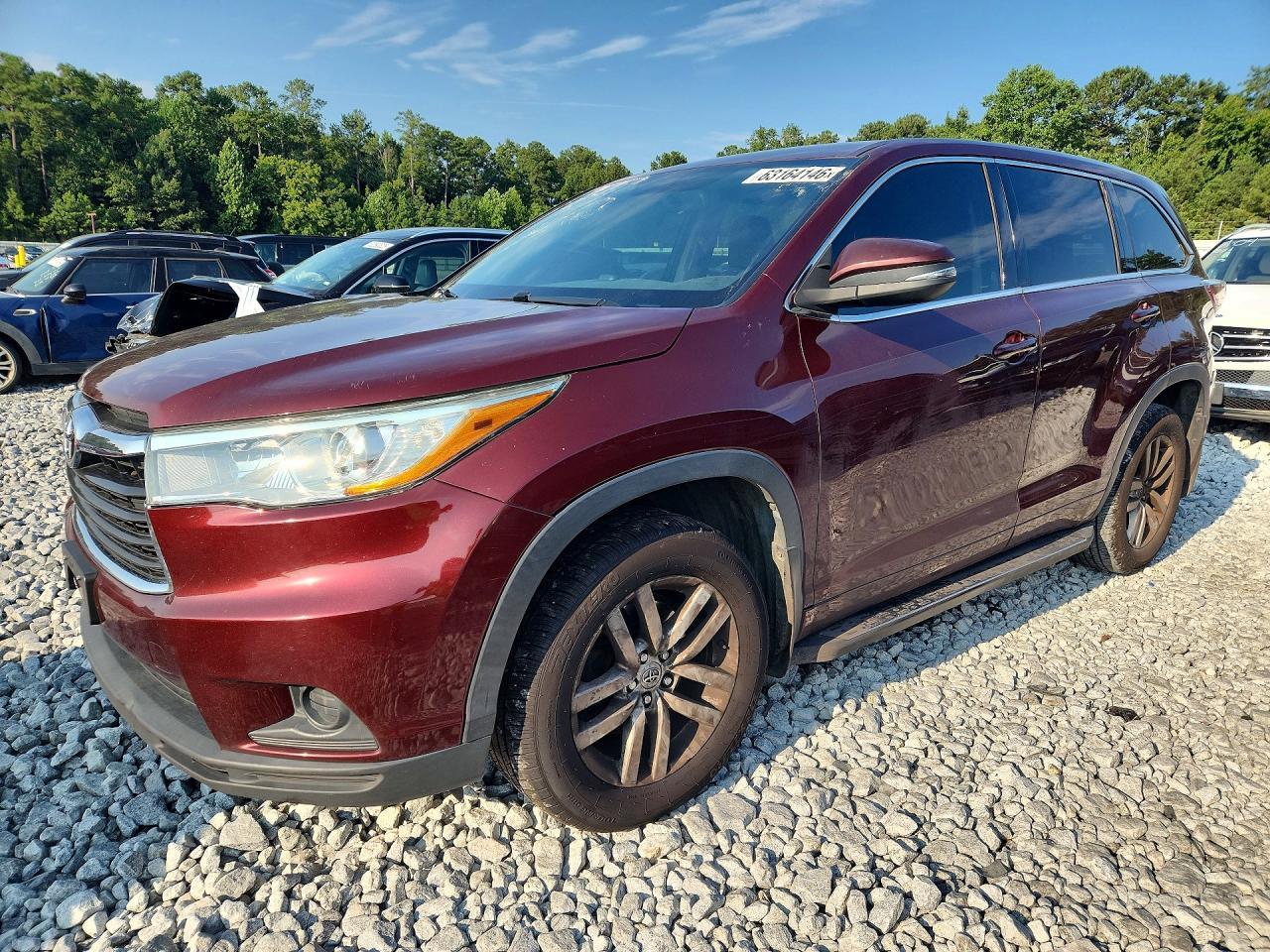 2014 Toyota Highlander Le - zdjęcie główne