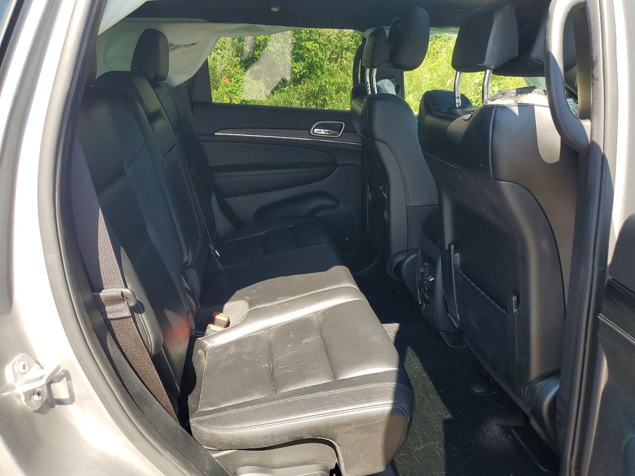 2019 Jeep Grand Cherokee Limited - zdjęcie 11