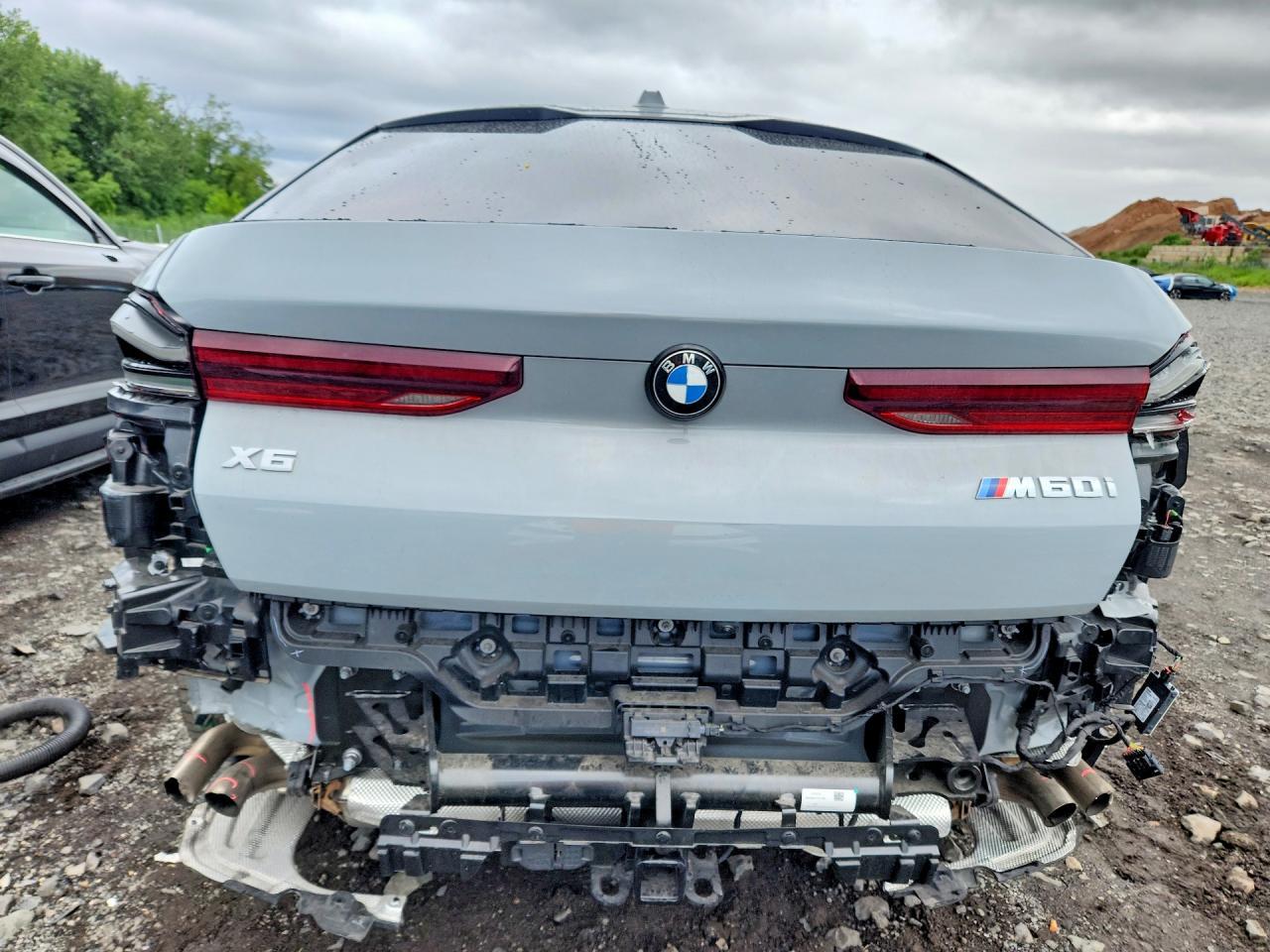 2024 BMW X6 M60I - zdjęcie 6