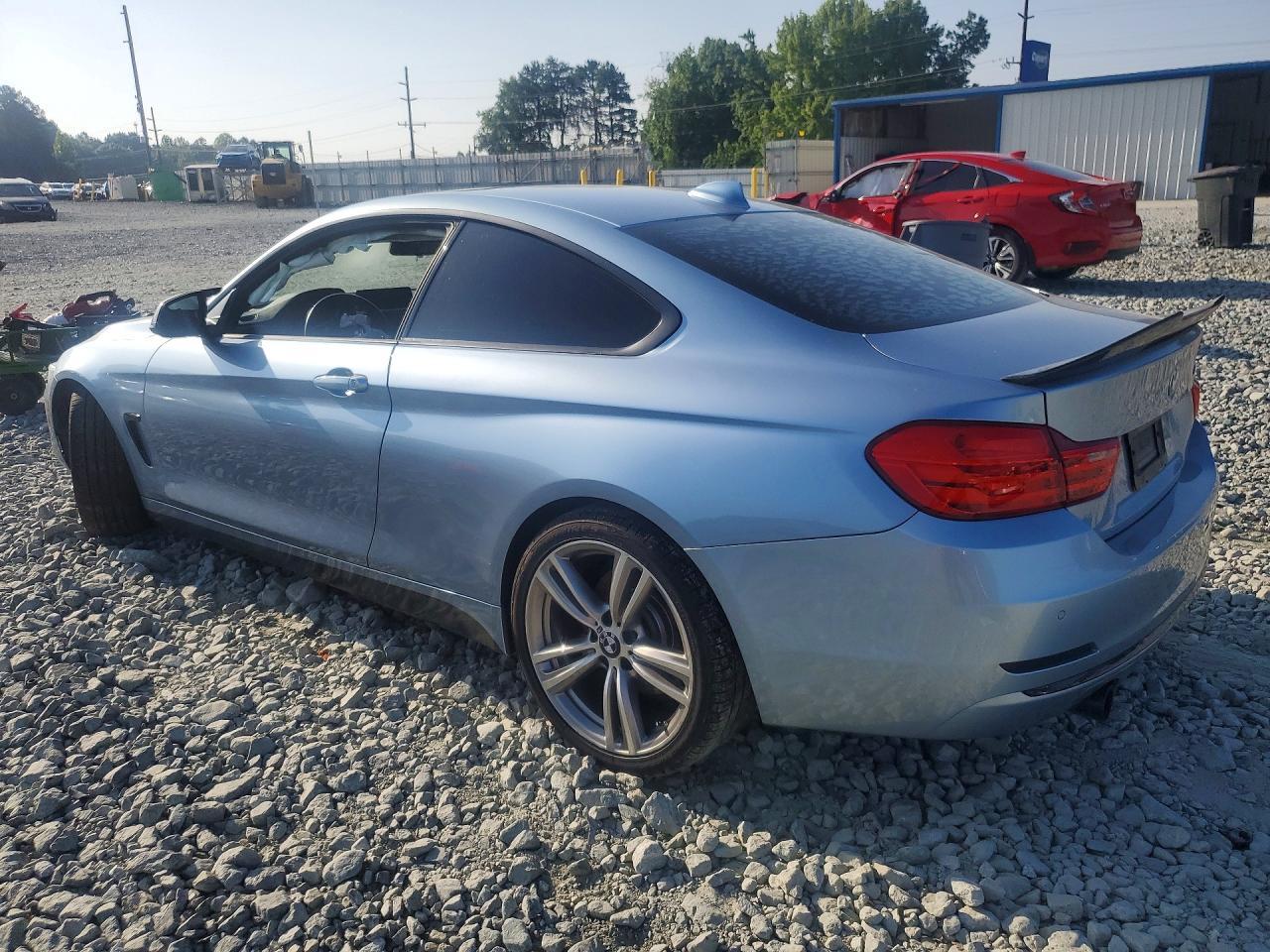 BMW Seria 4 - zdjęcie 2