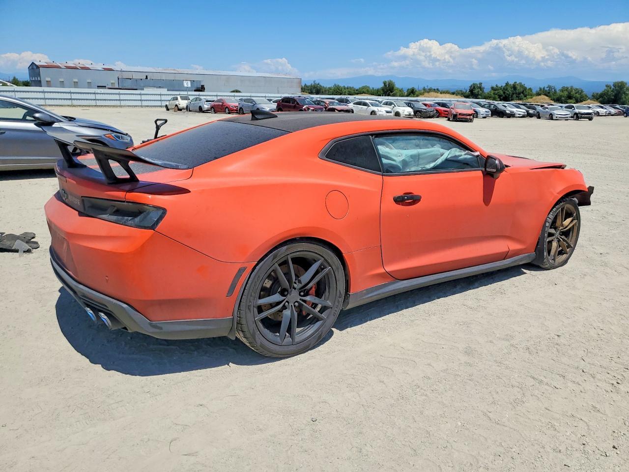 2018 Chevrolet Camaro Ss - zdjęcie 3
