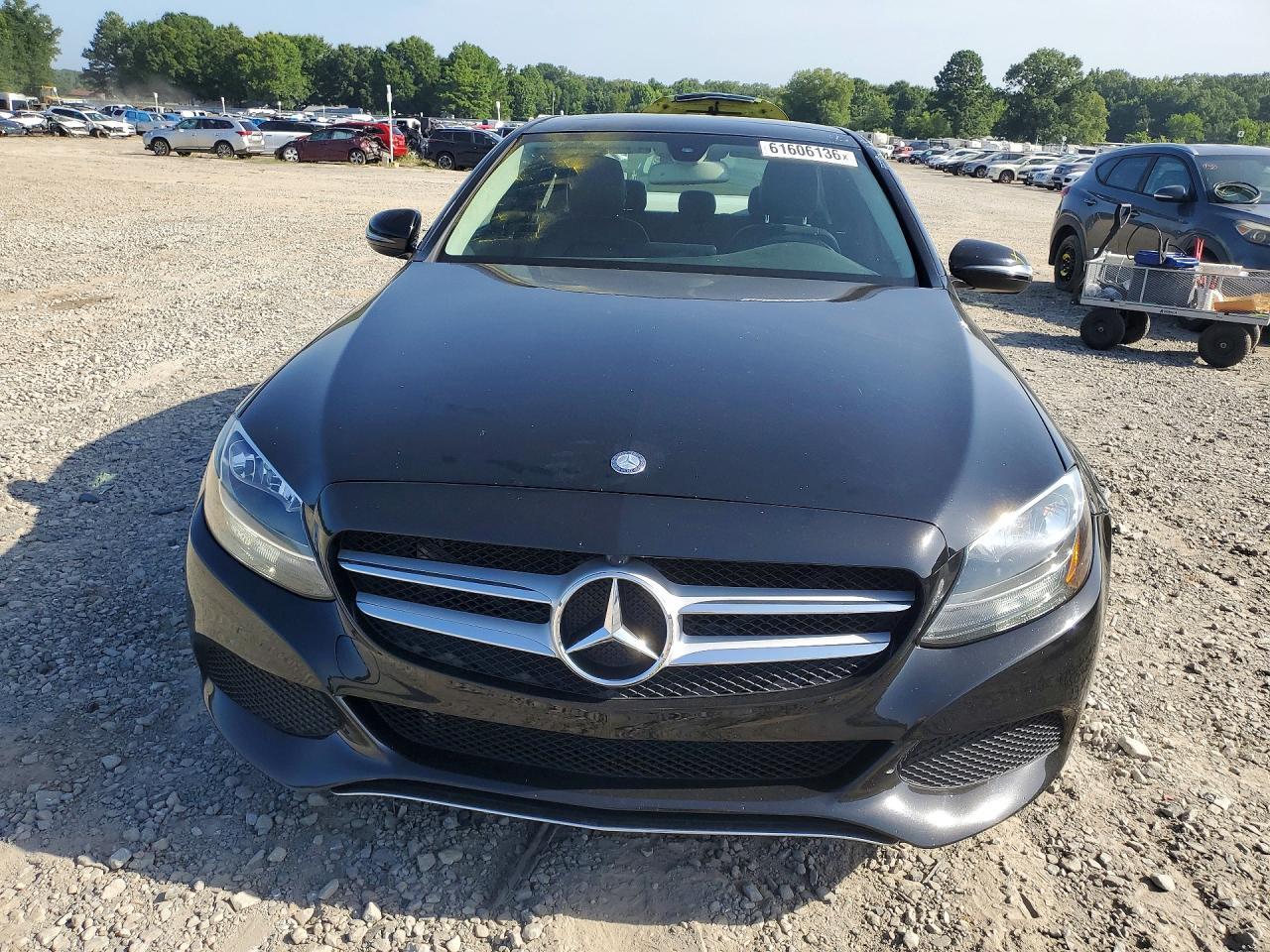 2016 Mercedes-Benz C 300 - zdjęcie 5