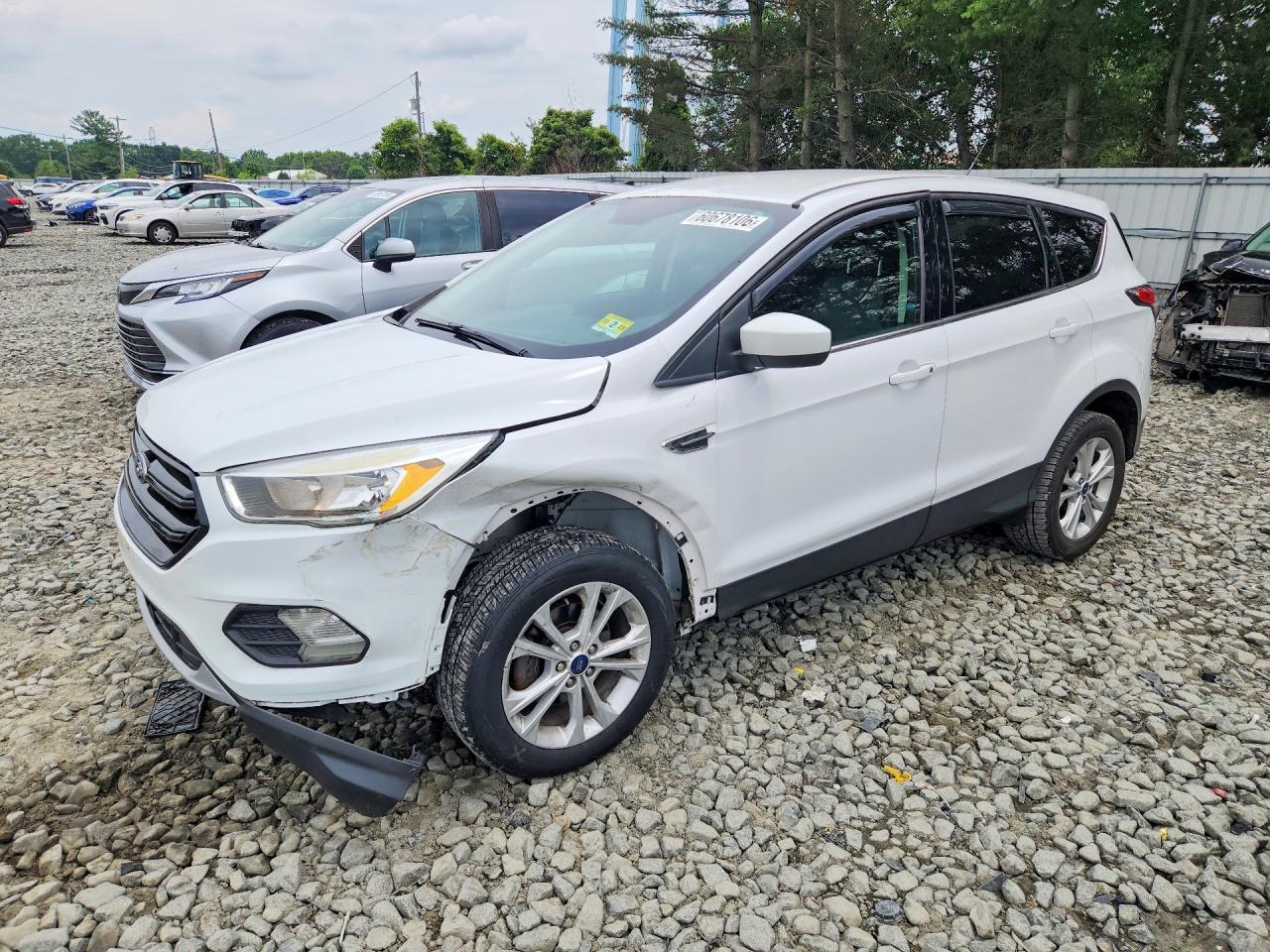 2017 Ford Escape Se - zdjęcie główne