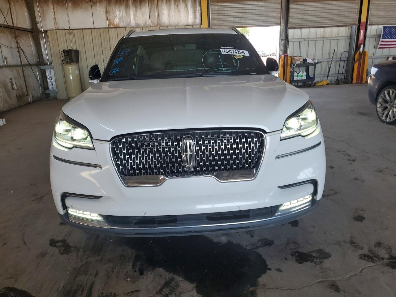 2020 Lincoln Aviator Reserve - zdjęcie 5