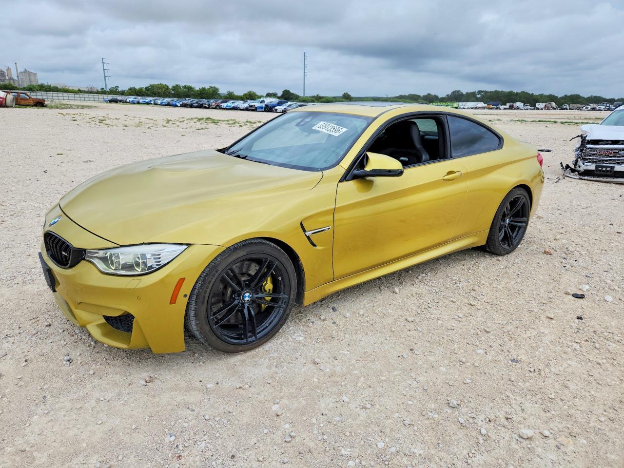 2015 BMW M4 - zdjęcie główne