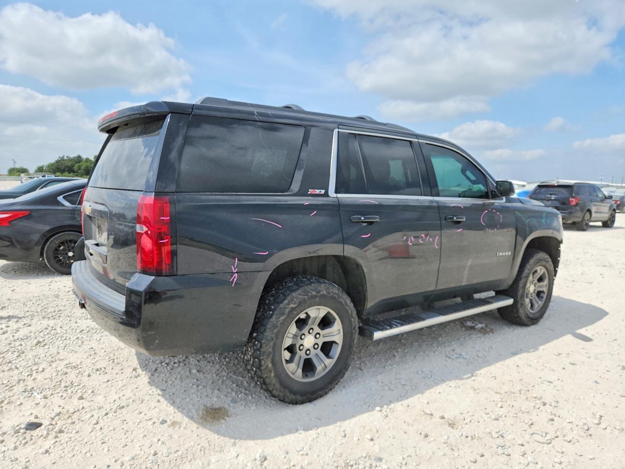 2016 Chevrolet Tahoe K1500 Lt - zdjęcie 3