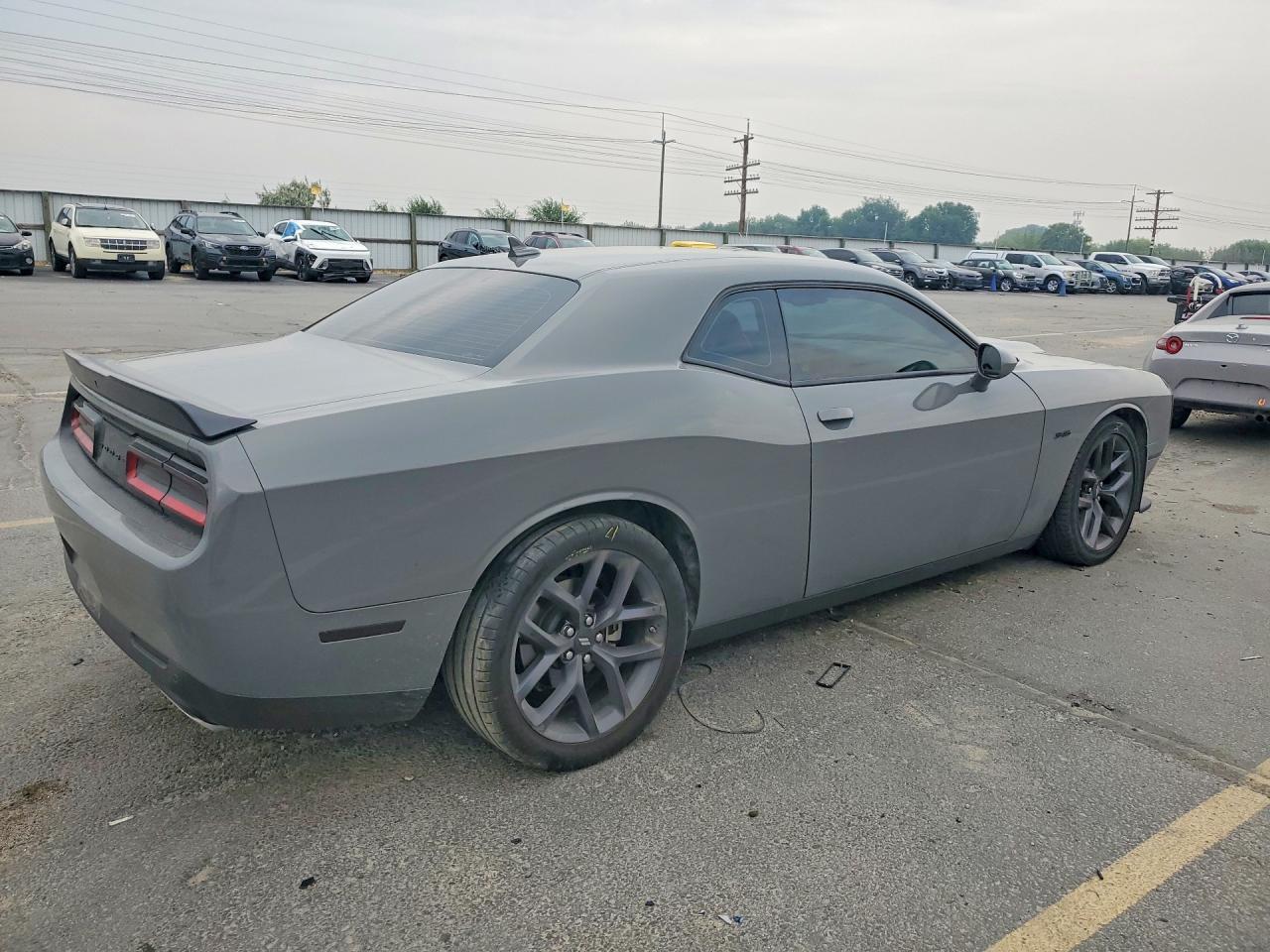 2023 Dodge Challenger R/T - zdjęcie 3
