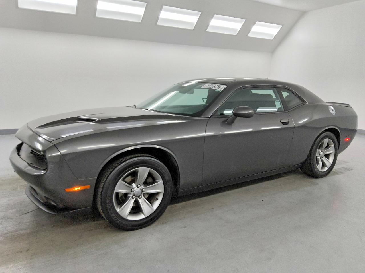 2020 Dodge Challenger Sxt - zdjęcie główne