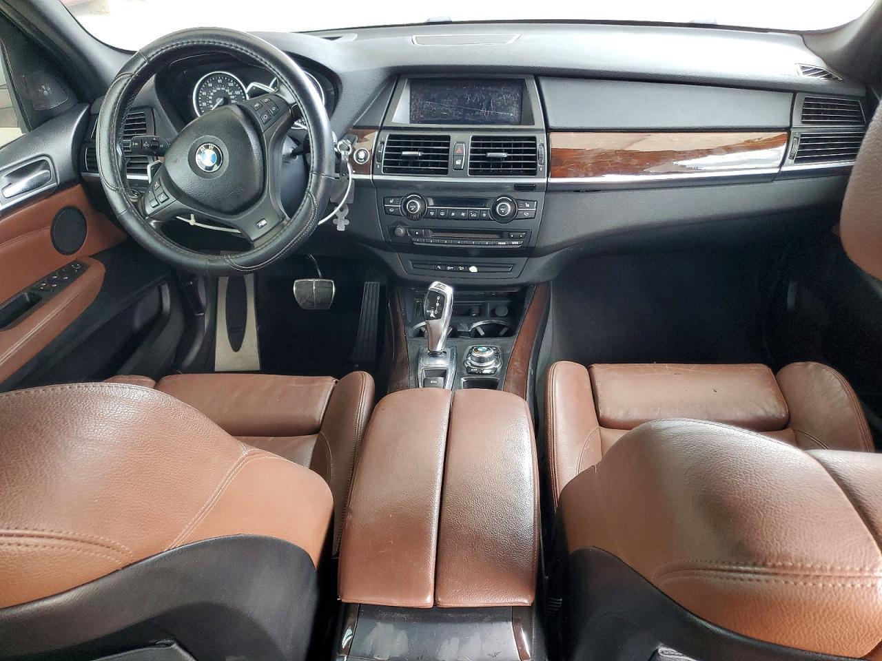 2013 BMW X5 xDrive50I - zdjęcie 8