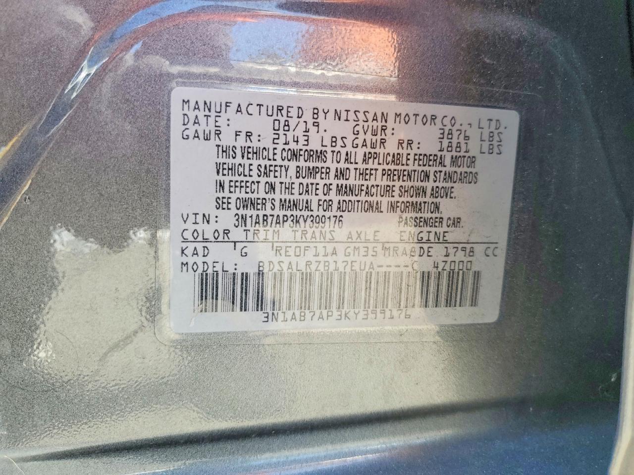 2019 Nissan Sentra Sr - zdjęcie 13