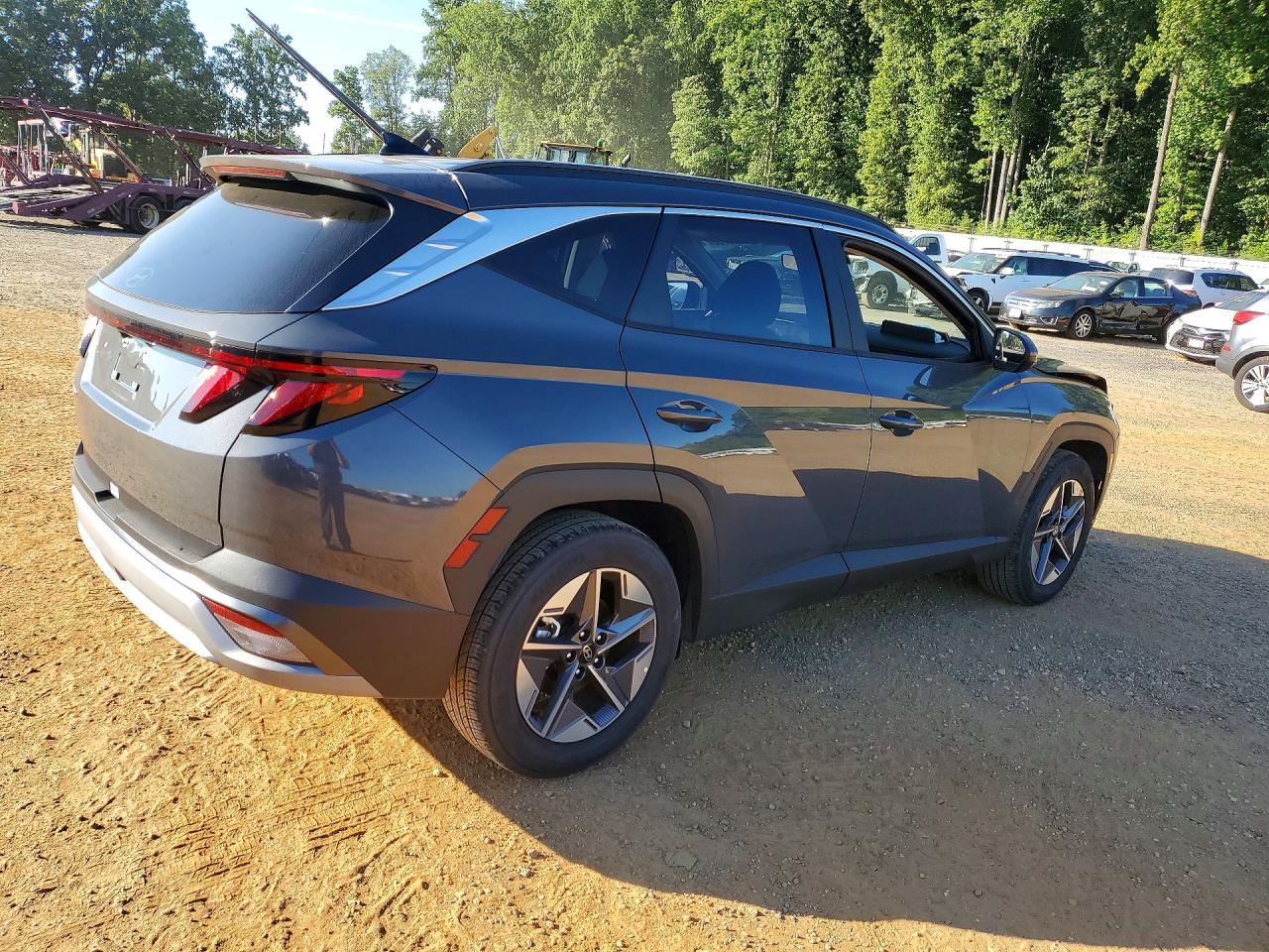 2026 Hyundai Tucson Sel - zdjęcie 3