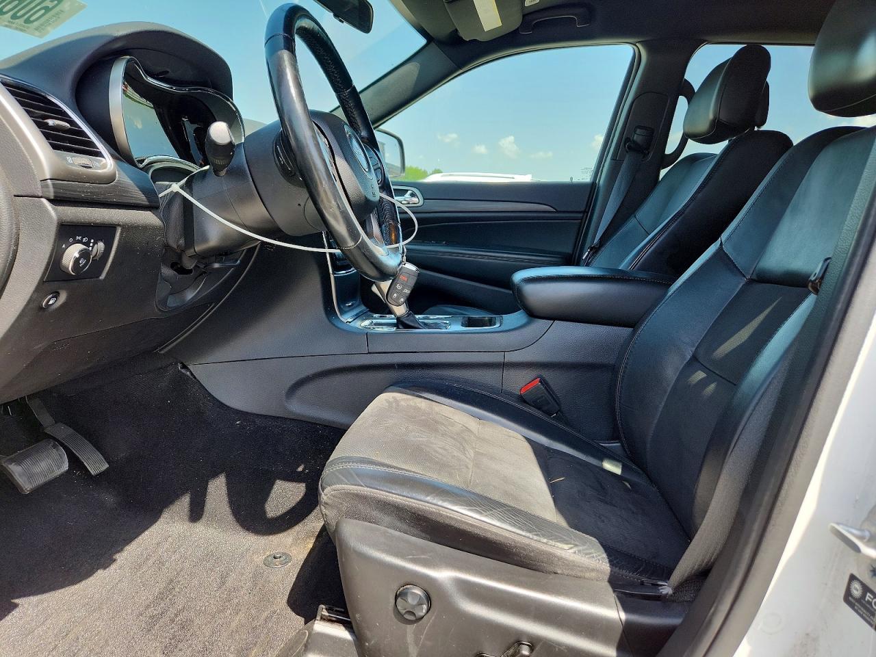 2021 Jeep Grand Cherokee Laredo - zdjęcie 10