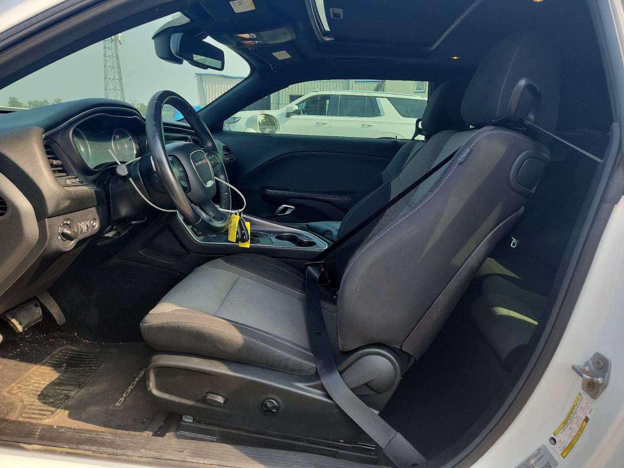 2015 Dodge Challenger Sxt - zdjęcie 7