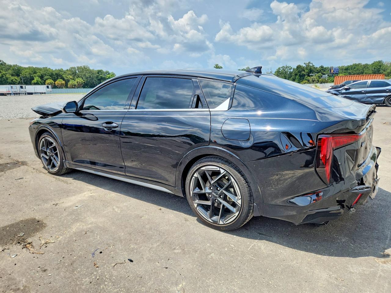 2025 Kia K4 Gt Line - zdjęcie 2