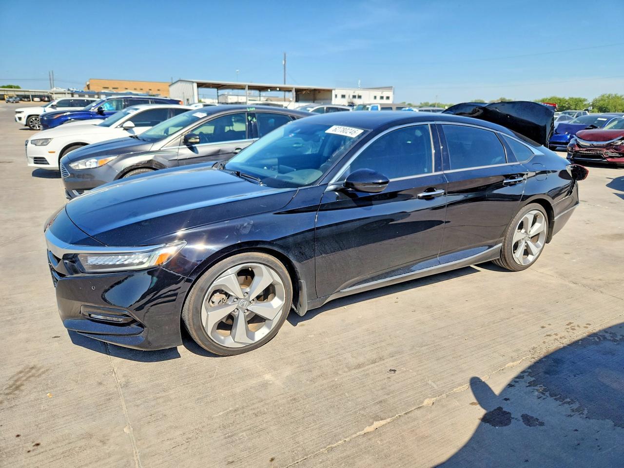 2018 Honda Accord Touring - zdjęcie główne
