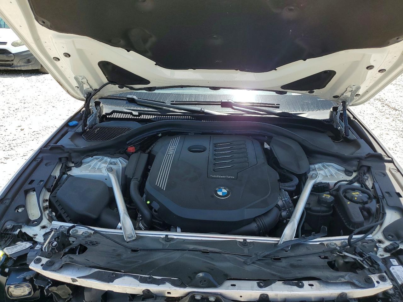 2022 BMW 540 I - zdjęcie 11