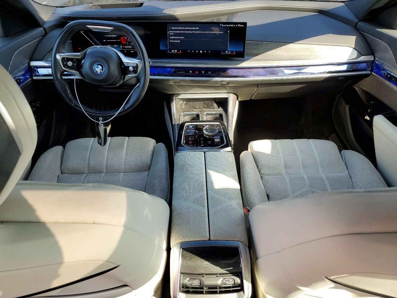 2024 BMW I7 Edrive50 - zdjęcie 8