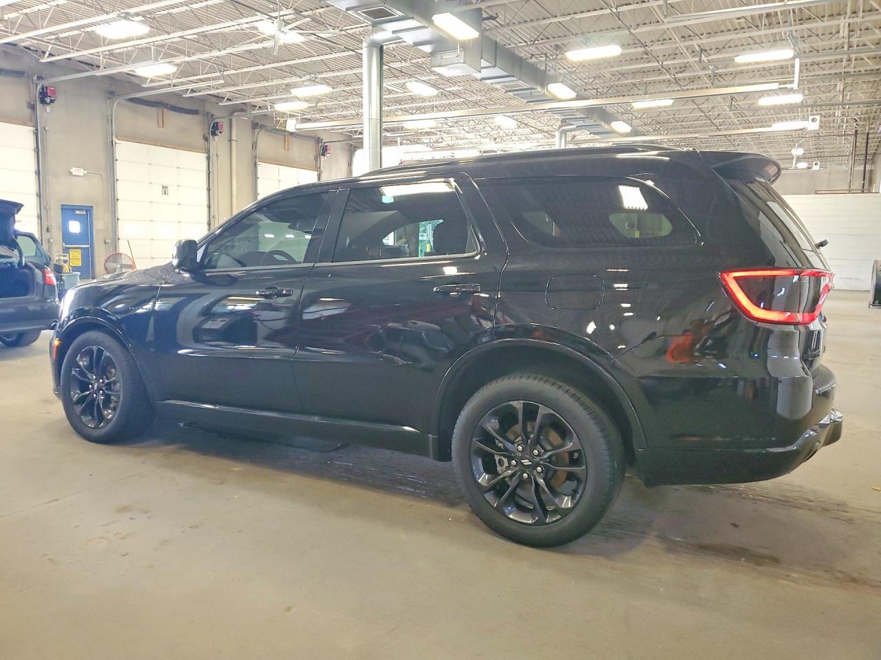 2025 Dodge Durango R/T - zdjęcie 2